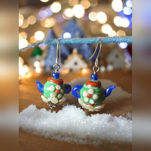 Handmade Jewelry - Adorable Handmade Lampwork Teapot Flower Earrings